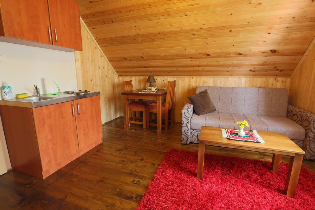 Apartments Peaks Zabljak  Phòng bức ảnh